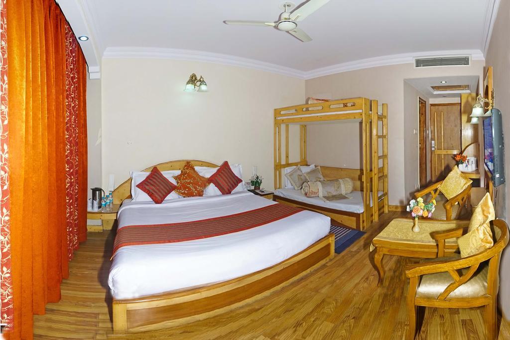 Hotel Landmark Shimla Extérieur photo